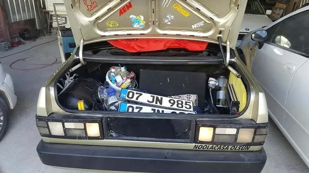 Plakasız otomobille drift atıp kaçan sürücüye rekor ceza-1