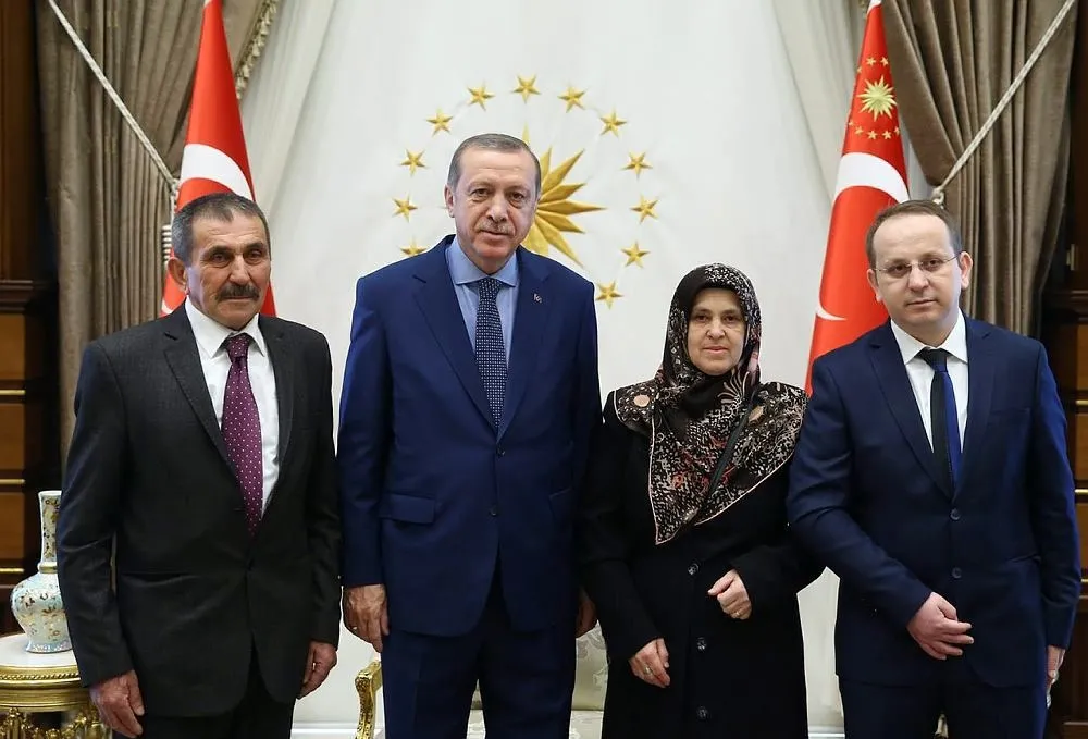 Erdoğan 15 Temmuz gazisi Ünal'ı kabul etti-1