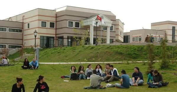 Kocaeli Universitesi Basari Siralamasi Yuzdelik Dilimler Kocaeli Universitesi 2020 Taban Puanlari Ve 4 Yillik Bolum Puanlari Takvim