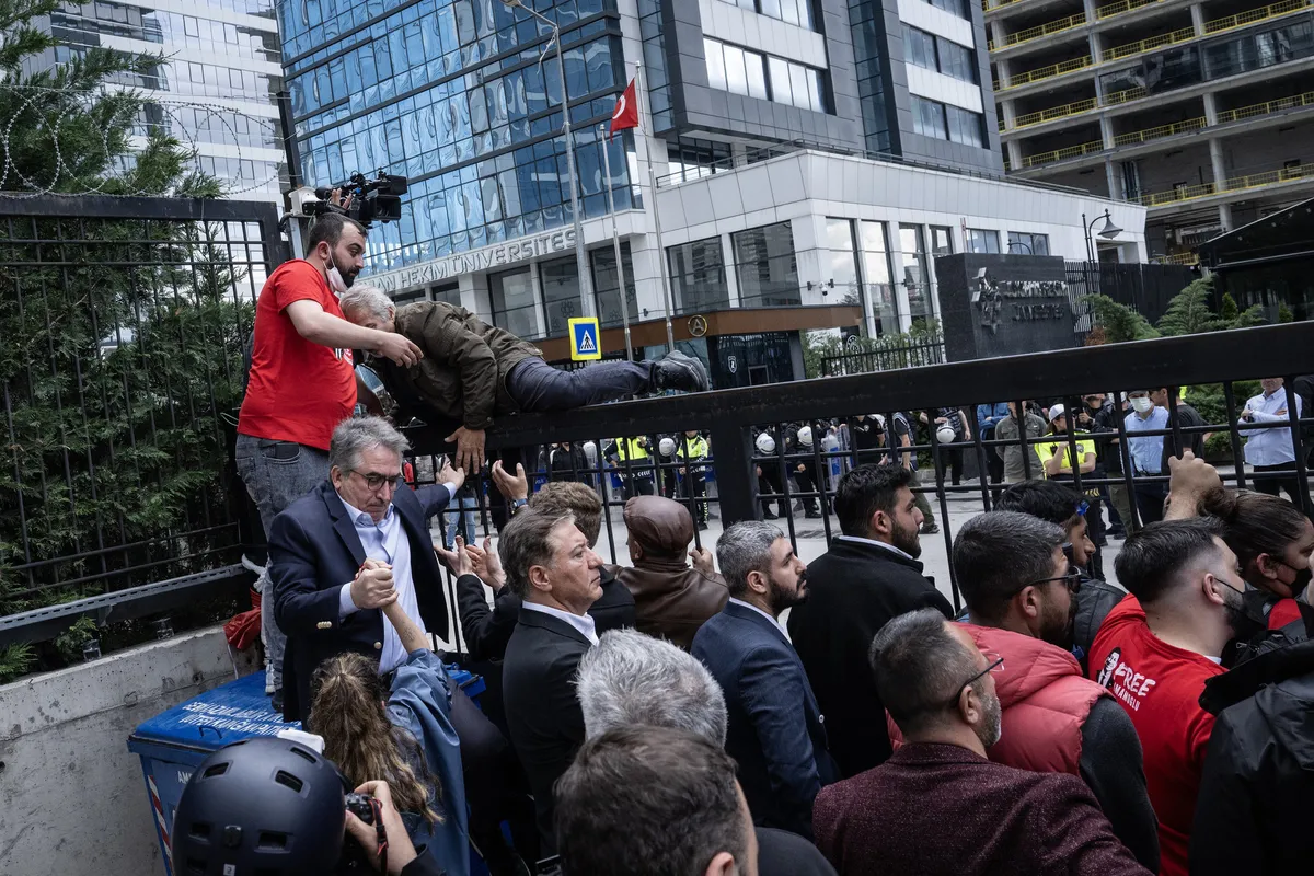 1779626661510.jpg CHP örgüte döndü! Özel provokasyonda Ekrem'den ayaklanma çağrısı-3