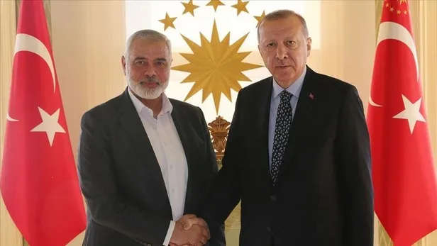 baskan-erdogan-hamas-siyasi-buro-baskani-ismail-heniyye-ile-gorusme-gerceklestirdi-1697907902100.jpeg