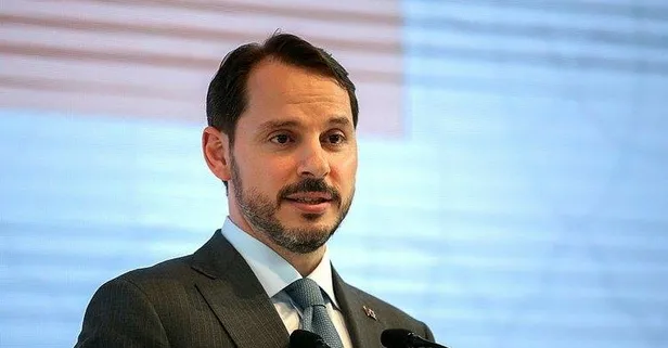 Bakan Berat Albayrak'tan A Milli Takım'a tebrik mesajı