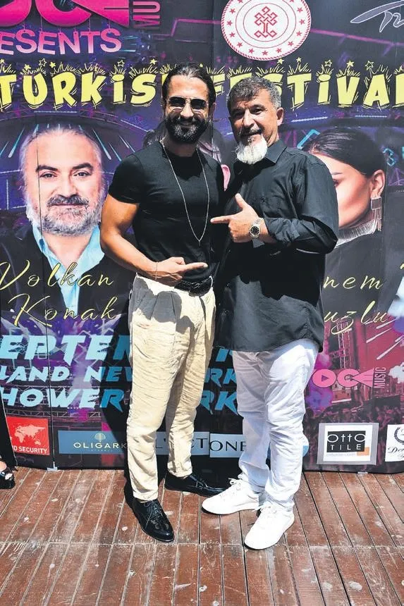 Burçin Terzioğlu, önceki gün Arnavutköy'de görüntülendi-4