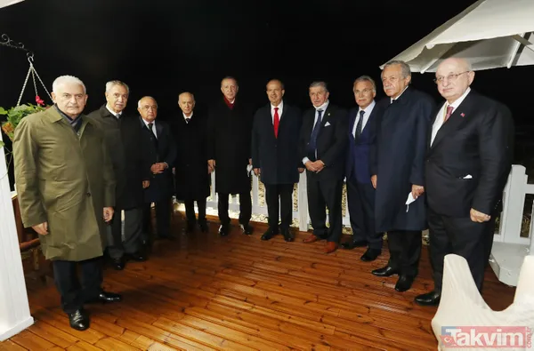 KKTC'de Maraş'a yapılan tarihi ziyaretten dikkat çeken kareler! Başkan Erdoğan, Devlet Bahçeli ve Ersin Tatar…. - 11