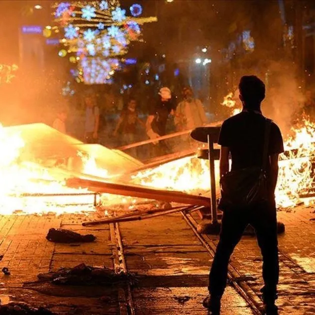 Gezi vandalizminin 11. yılı! Kıvılcım FETÖ’den finansman Kızıl Soros’tan: İhanetin kronolojisi ve Türkiye’nin geleceğinden çalınan milyar dolarlar