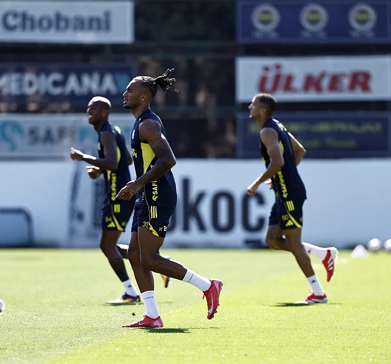 Jose Mourinho'dan farklı 11! Fenerbahçe Feyenoord'u böyle yıkacak - 10