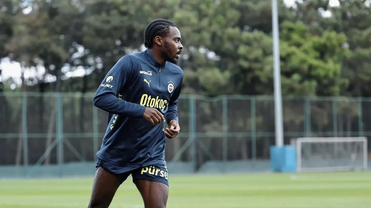 Elden kaçıyor! Fenerbahçe'de Osayi Samuel gelişmesi