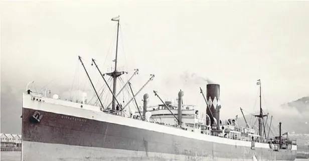 Londra’da basılan Bozkurt amblemli paralar Alman uçakları tarafından batırıldı