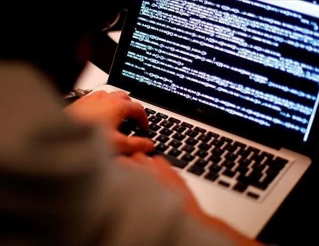 İstanbul merkezli yasa dışı bahis operasyonu | 8 şüpheli gözaltında: 3 şirket ve 1 futbol kulübüne el konuldu