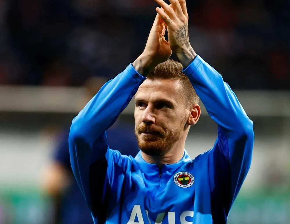 Serdar Aziz’de fesih göründü