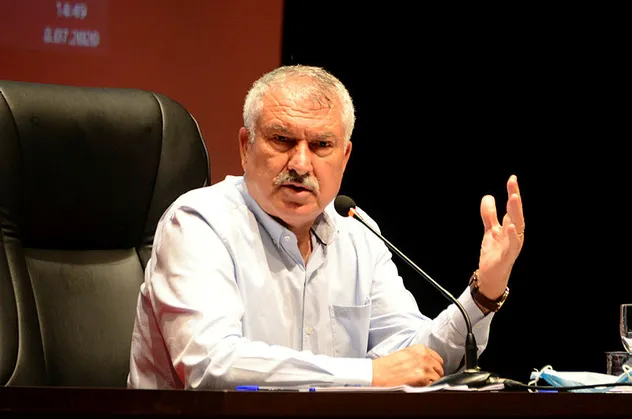 Son dakika: CHP'li Adana Büyükşehir Belediyesi Başkanı Zeydan Karalar'dan CHP, İYİ Parti, HDP ve Demokrat partli isimlere huzur hakkı