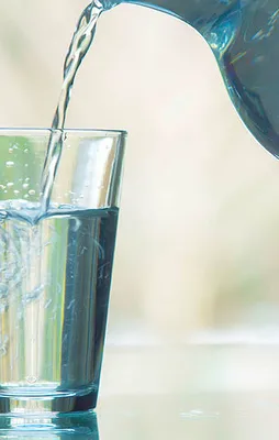 Günde en az kaç bardak su içilmeli?