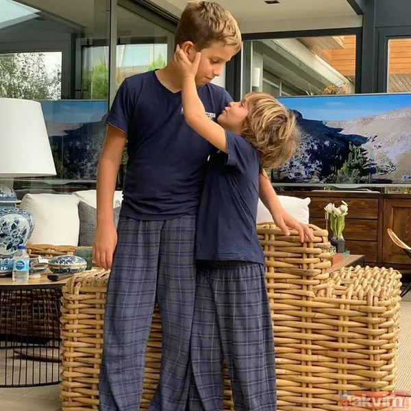 Adeta saray gibi! Sibel Can’ın muhteşem villası görenleri büyüledi - 37