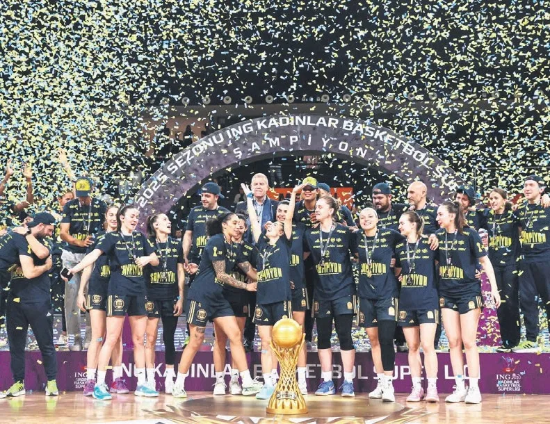 Şampiyon Fenerbahçe Opet