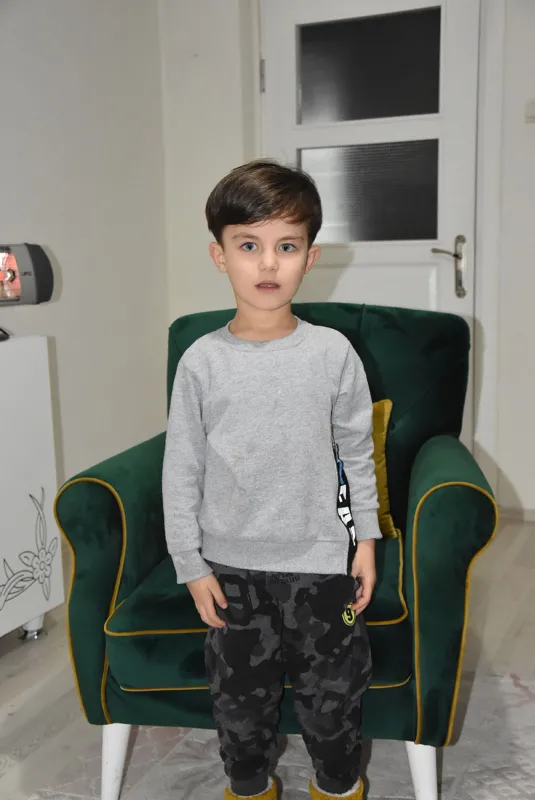 Milyonda bir görünüyor! Gece olunca gözleri...-4