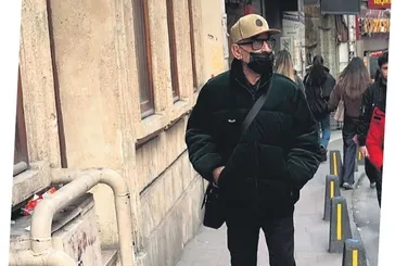 Siyahlara bürünen Şener Şen tedbiri aldı