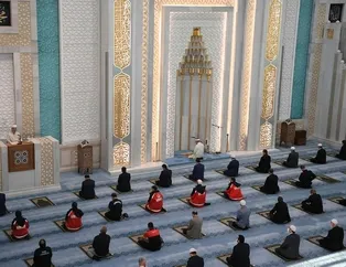 Diyanet’ten cuma namazı uyarısı