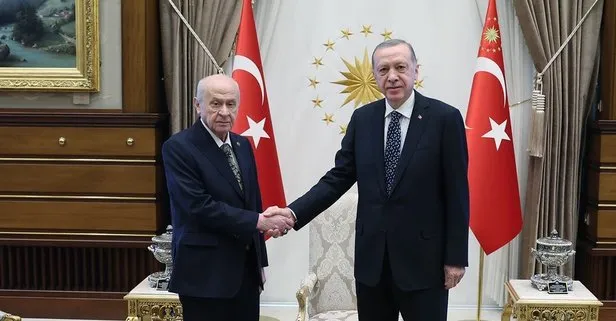 Başkan Erdoğan MHP lideri Devlet Bahçeli ile görüştü | Özgür Özel'den hem bayram hem de 'Babalar Günü' tebriği