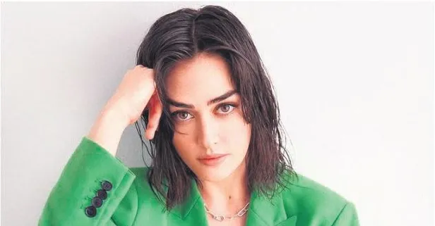 Aileye girdi! Esra Bilgiç'ten evlilik sinyali