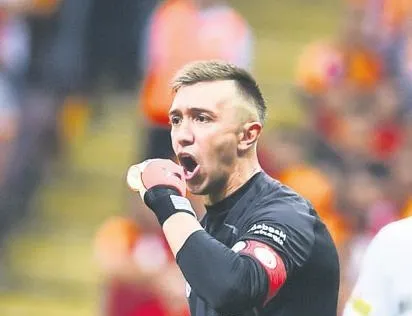 Muslera çok farklı!