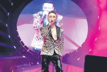 Sevgililer Günü şovu