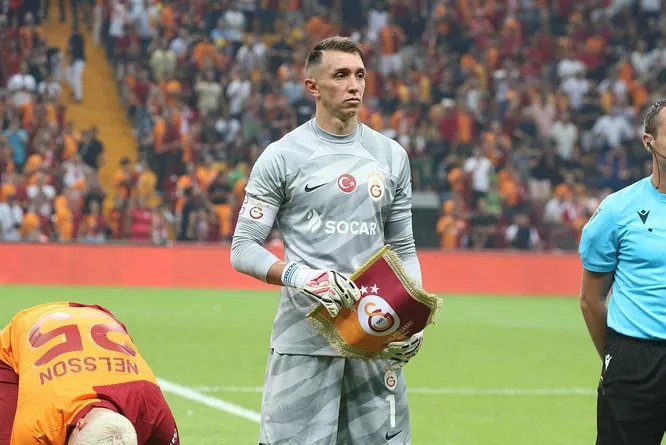 galatasaray-zalgirisi-tek-golle-gecti-turu-kapti-mac-ozeti-1691007662653.jpeg Galatasaray Zalgiris'i tek golle geçti turu kaptı! MAÇ ÖZETİ-4