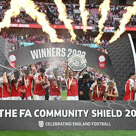 Sezonun ilk kupası Arsenal’ın