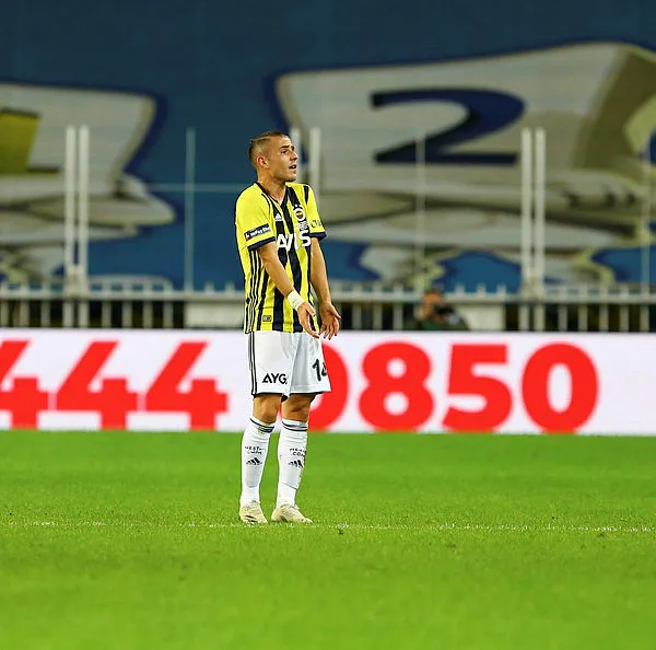 Fenerbahçe'de Erol Bulut'tan Thiam ve Pelkas'a dikkat çeken uyarı - 3