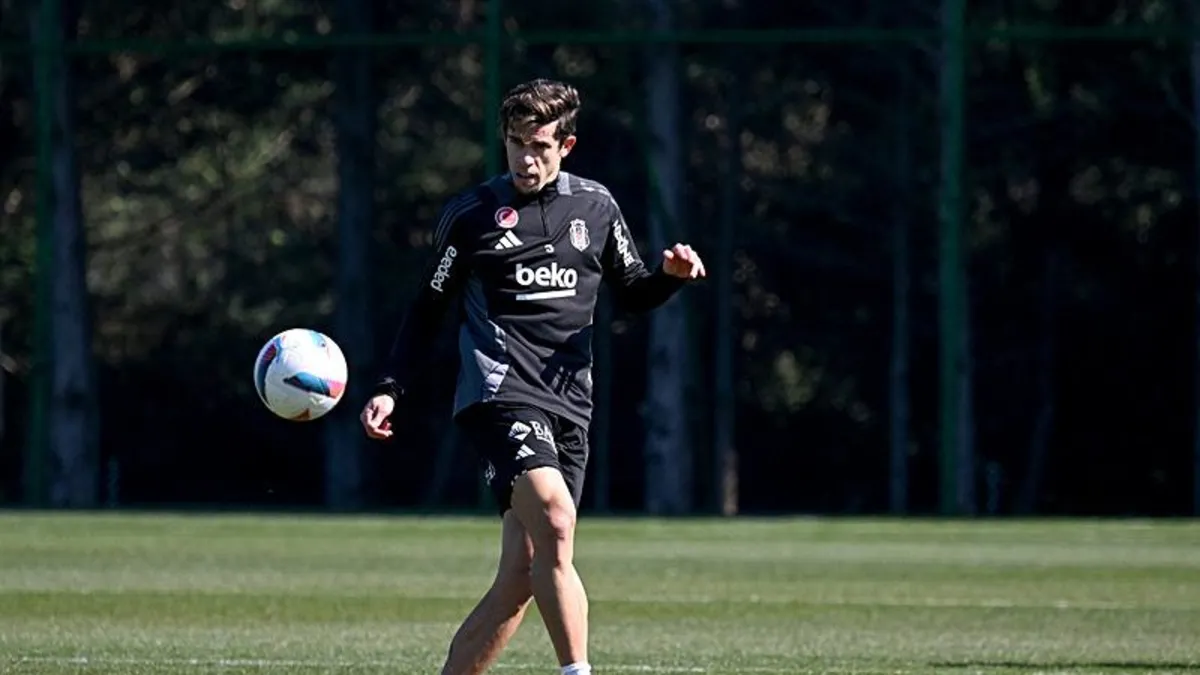 Osimhen Paulista'ya emanet!