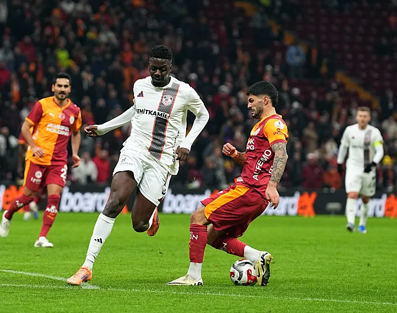 Galatasaray'ı Gaziantep FK maçı sonrası yerden yere vurdular! "Şampiyonluk hayal" - 5