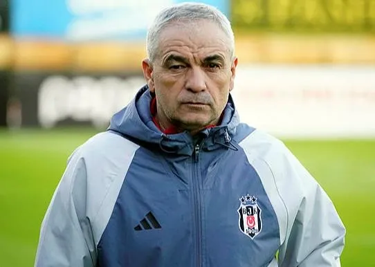 besiktas-teknik-direktoru-riza-calimbaydan-kamerunlu-yildiz-vincent-aboubakara-motive-sozleri-takimin-sana-iht-1700778395122.jpeg Beşiktaş Teknik Direktörü Rıza Çalımbay'dan Kamerunlu yıldız Vincent Aboubakar'a motive sözleri: Takımın sana ihtiyacı var-2