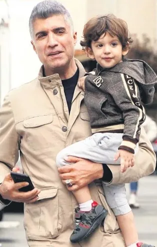 Baba panik! Özcan Deniz eski eşi Feyza Aktan’dan şikayetçi oldu…