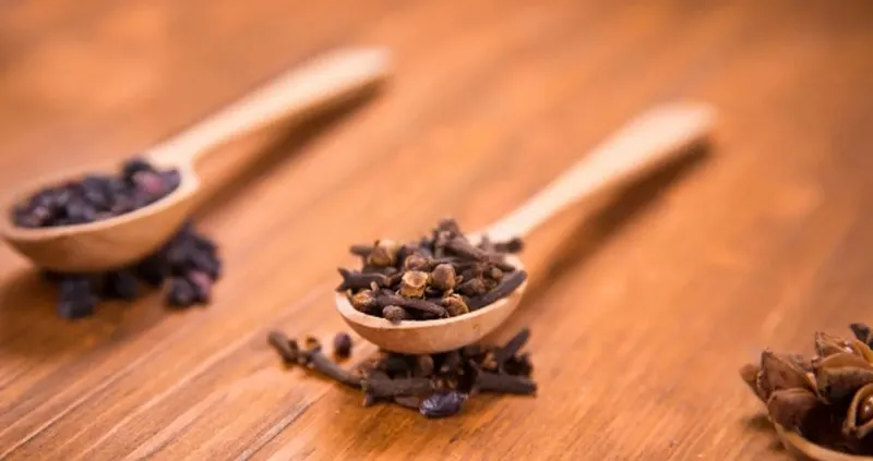 Zayıflıktan şikayetçi erkekleri Temel Reis'e çevirecek: Sabah uyanır uyanmaz bunu çiğneyin!-4