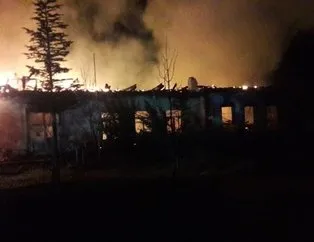 Üniversite binasında korkutan yangın
