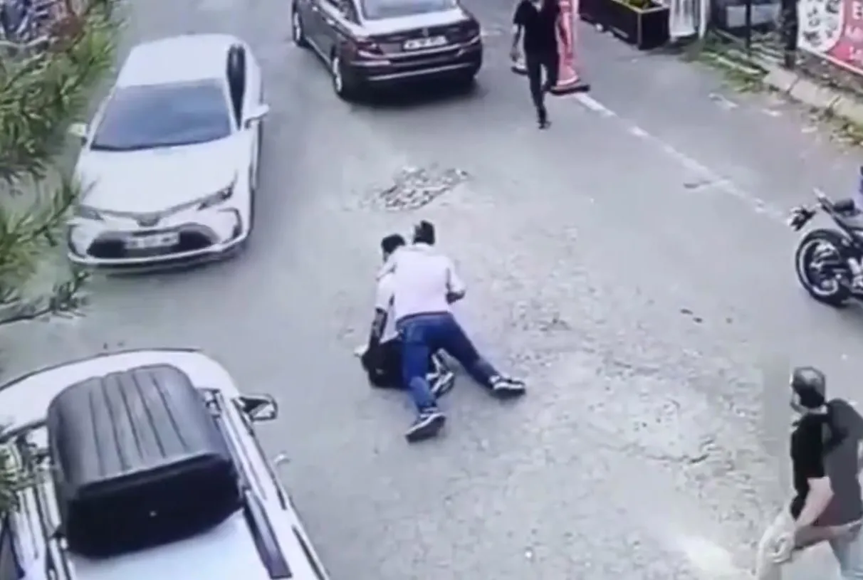 5 kişi böyle yakalandı! Tıkla-izle