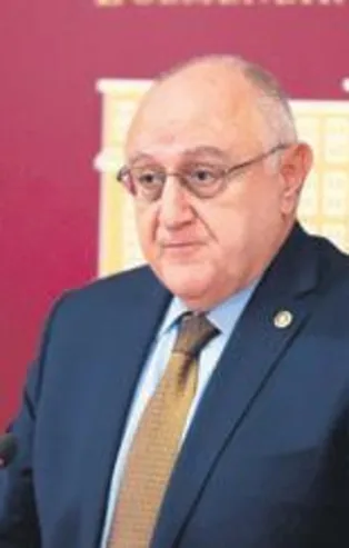 Ahmet Erozan'ın Kılıçdaroğlu’na "Hamburger yemeye gelmedik" göndermesi Joe Biden ile olan aile dostluğunu akıllara getirdi