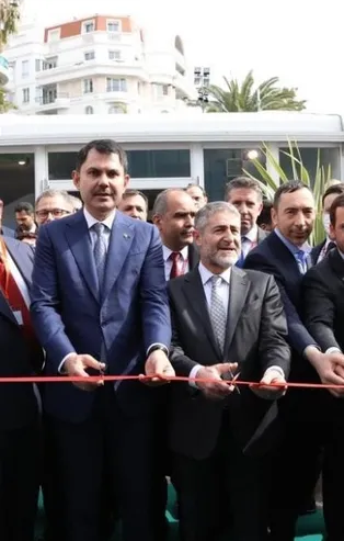 Son dakika: Bakan Kurum ve Bakan Nebati Fransa’da yabancı yatırımcılarla bir araya geldi