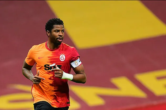 Galatasaraylı Donk Surinam Milli Takımı'ndaki ilk golünü attı