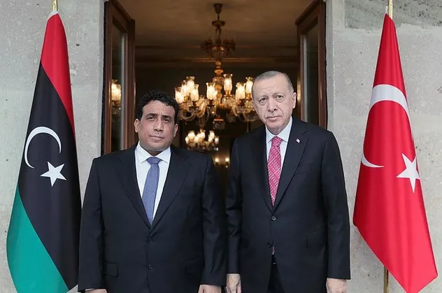 Libya'daki seçim öncesi kritik temas! Başkan Erdoğan Libya Başkanlık Konseyi Başkanı el-Menfi ile görüştü