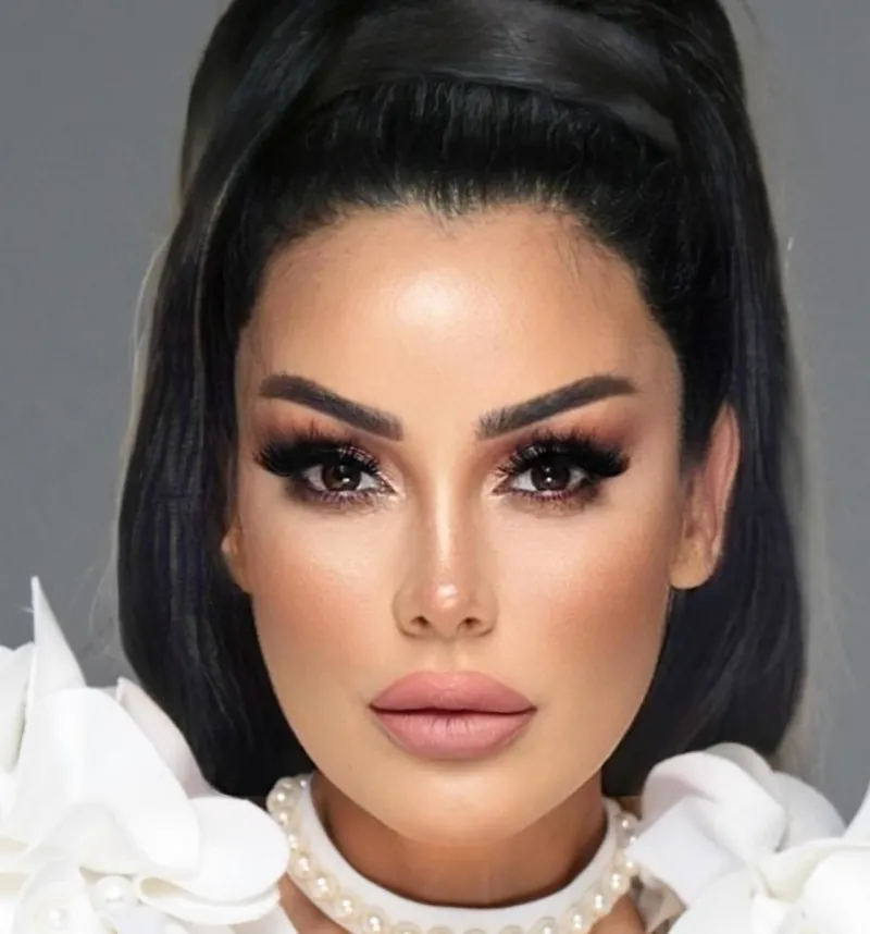 2000lerde-firtinalar-estiriyordu-petek-dincoz-bir-degisti-pir-degisti-son-halini-goren-dilan-polat-sandi-hic-k-1724419727412.jpg 2000’lerde fırtınalar estiriyordu! Petek Dinçöz bir değişti pir değişti! Son halini gören Dilan Polat sandı: “Hiç kendine benzemiyor artık”-9