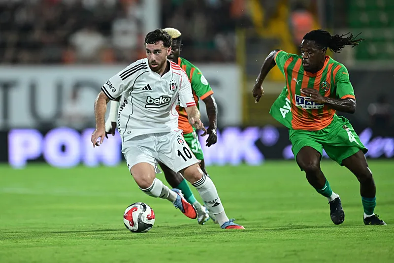 Sergen Yalçın'dan yeni transfer kararı! İlk 11'ini netleştirdi - 5