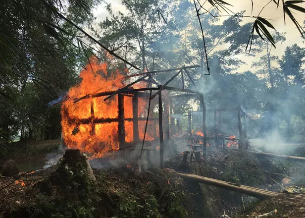 Arakan'da Kur'an-ı Kerim'e alçak saldırı!-3