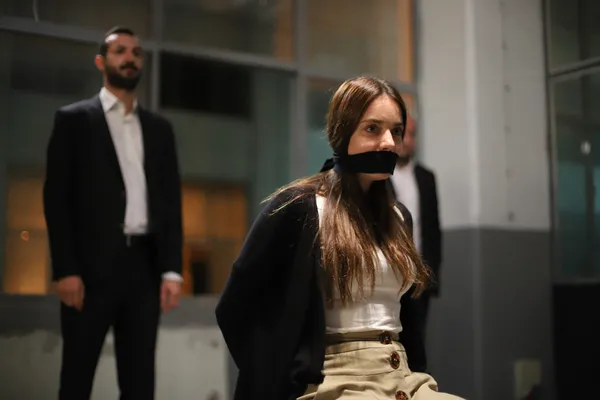 Kimse Bilmez 21. bölüm 2. fragmanı: Uygar'dan akılalmaz uzak!-1