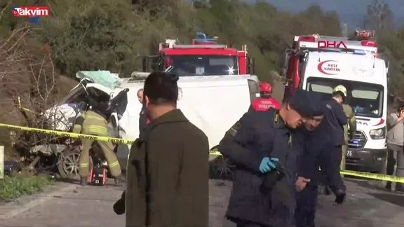 Bornova'da kaza: 1 ölü 8 yaralı