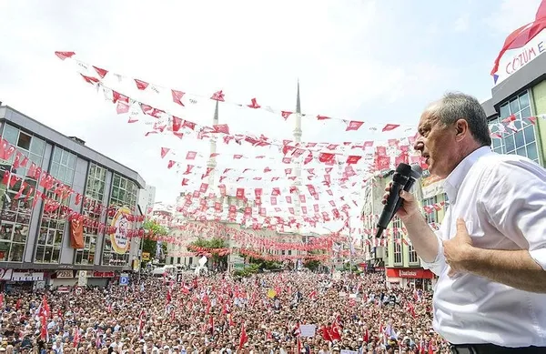 Türkiye'de oynanmak istenen oyunu gözler önüne seren kare! - 2