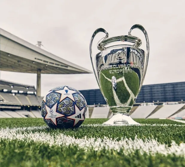 İstanbul'da oynanacak 2023 UEFA Şampiyonlar Ligi finalinin topu tanıtıldı!-1