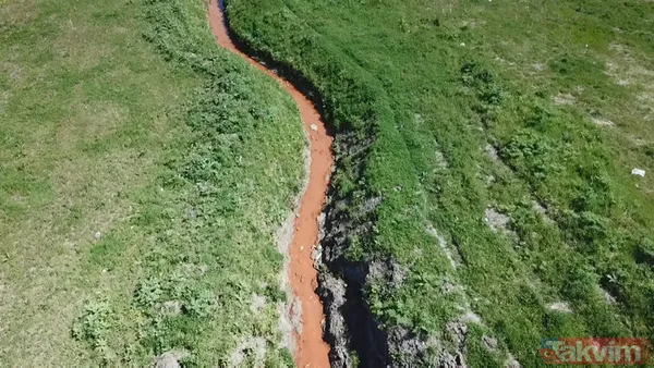 İstanbul'da Başakşehir'den Avcılar'a kadar turuncu akan dere tepki çekti - 2