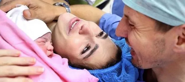 Emre Belözoğlu 3. kez baba oldu