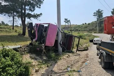 Safari araçları çarpıştı: 16 yaralı