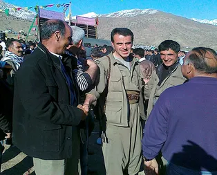 Teslim olan terörist her şeyi anlattı: HDPli Demirtaşın kardeşi Nurettin Demirtaş PKK mensuplarına ideolojik eğitim veriyordu